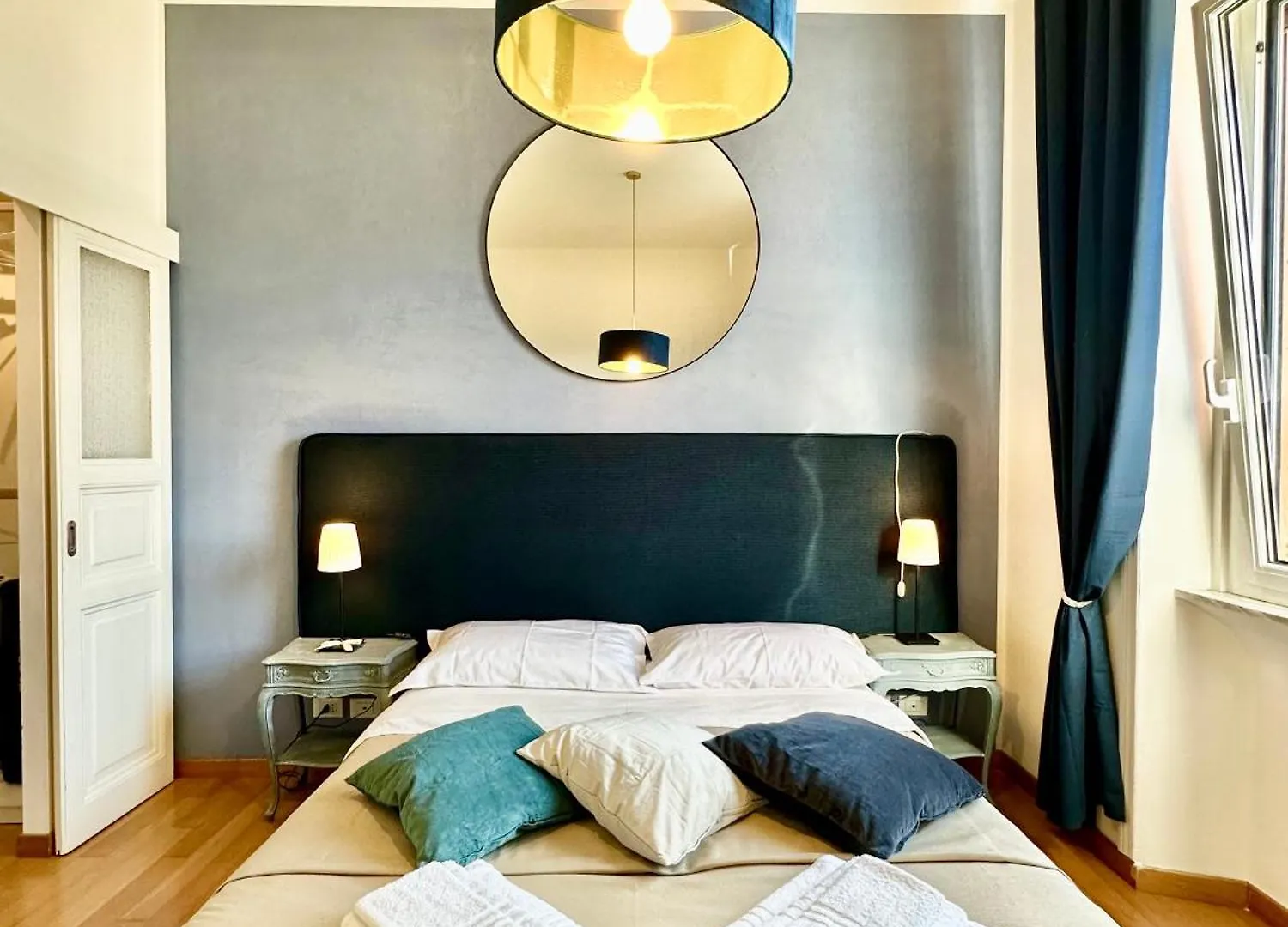 Vacanze Romane Basilica Apartment Rome