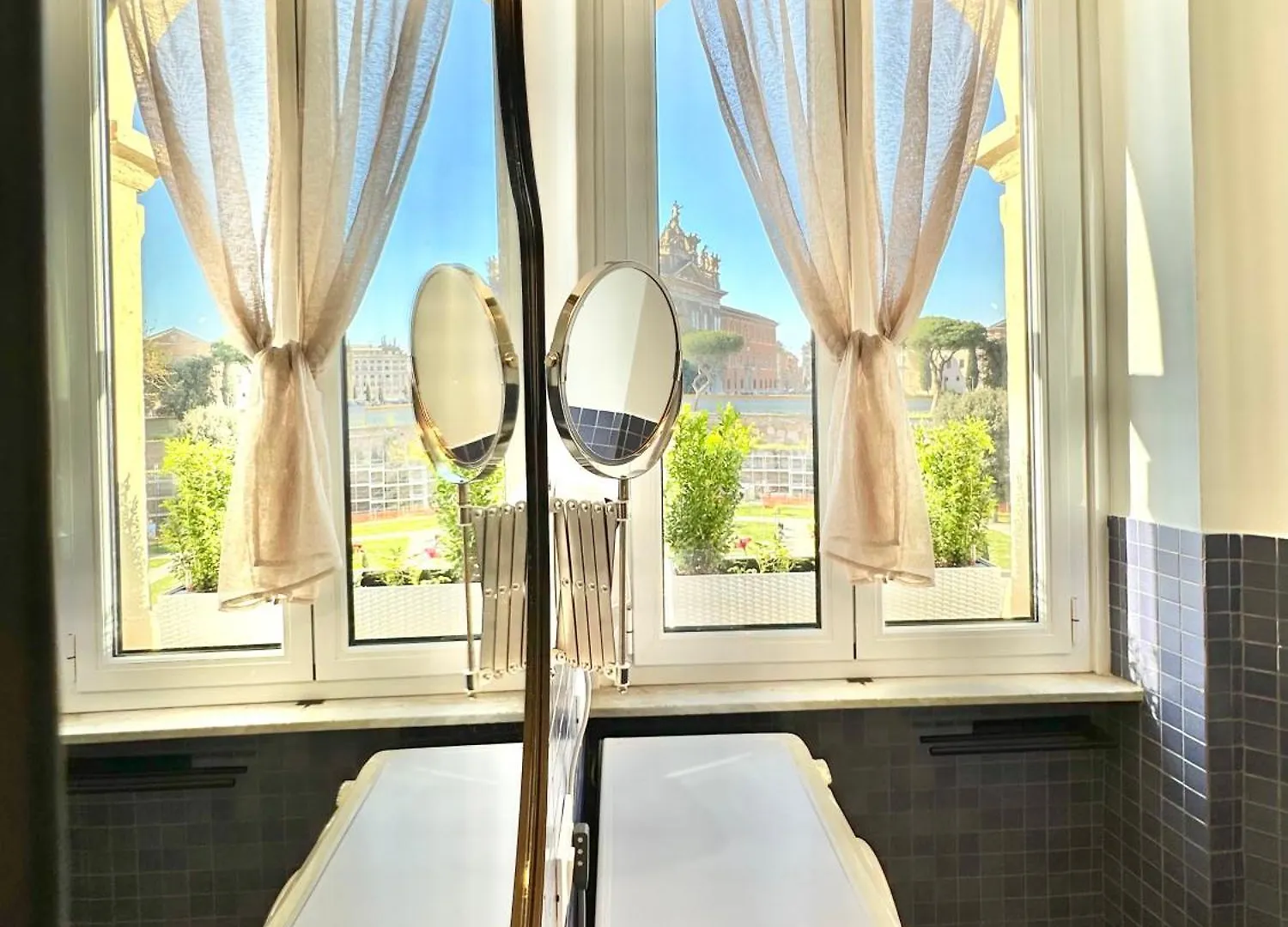 Apartment Vacanze Romane Basilica Italy
